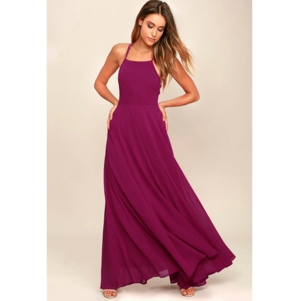 NWT Lulu’s Strappy to be Here Backless Maxi Dress